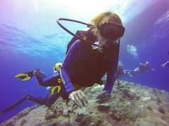 Chinese Diver Stranded In Sea For 40 Minutes, Hotel Refuses To Apologise