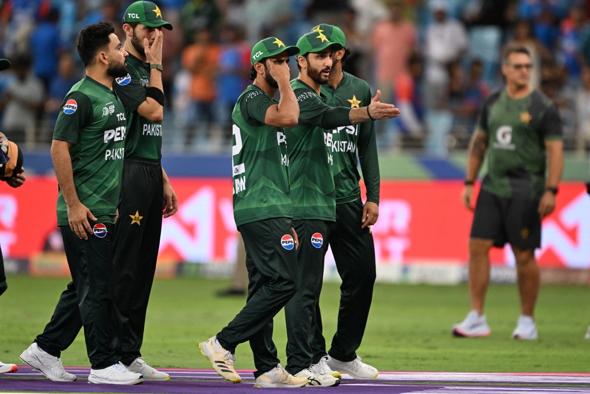 ICC Set To Deal Pakistan Big Blow In Handshake Row Over 'Wrong' Demand