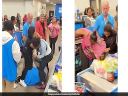 US Walmart Employee Brutally Beaten By Group Of Women, Witness Explains What Happened US Walmart Employee Brutally Beaten By Group Of Women, Witness Explains What Happened
