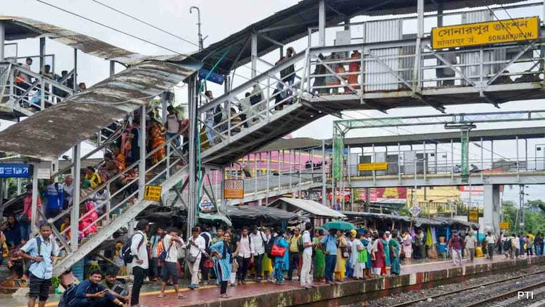 Weather Agency Predicts Rainfall During 5-Day Durga Puja Festival In West Bengal Weather Agency Predicts Rainfall During 5-Day Durga Puja Festival In West Bengal