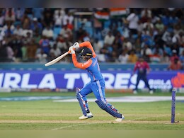 Asia Cup 2025: अभिषेक शर्मा ने रचा इतिहास, ऐसा महारिकॉर्ड बनाने वाले भारत के पहले बल्लेबाज बने