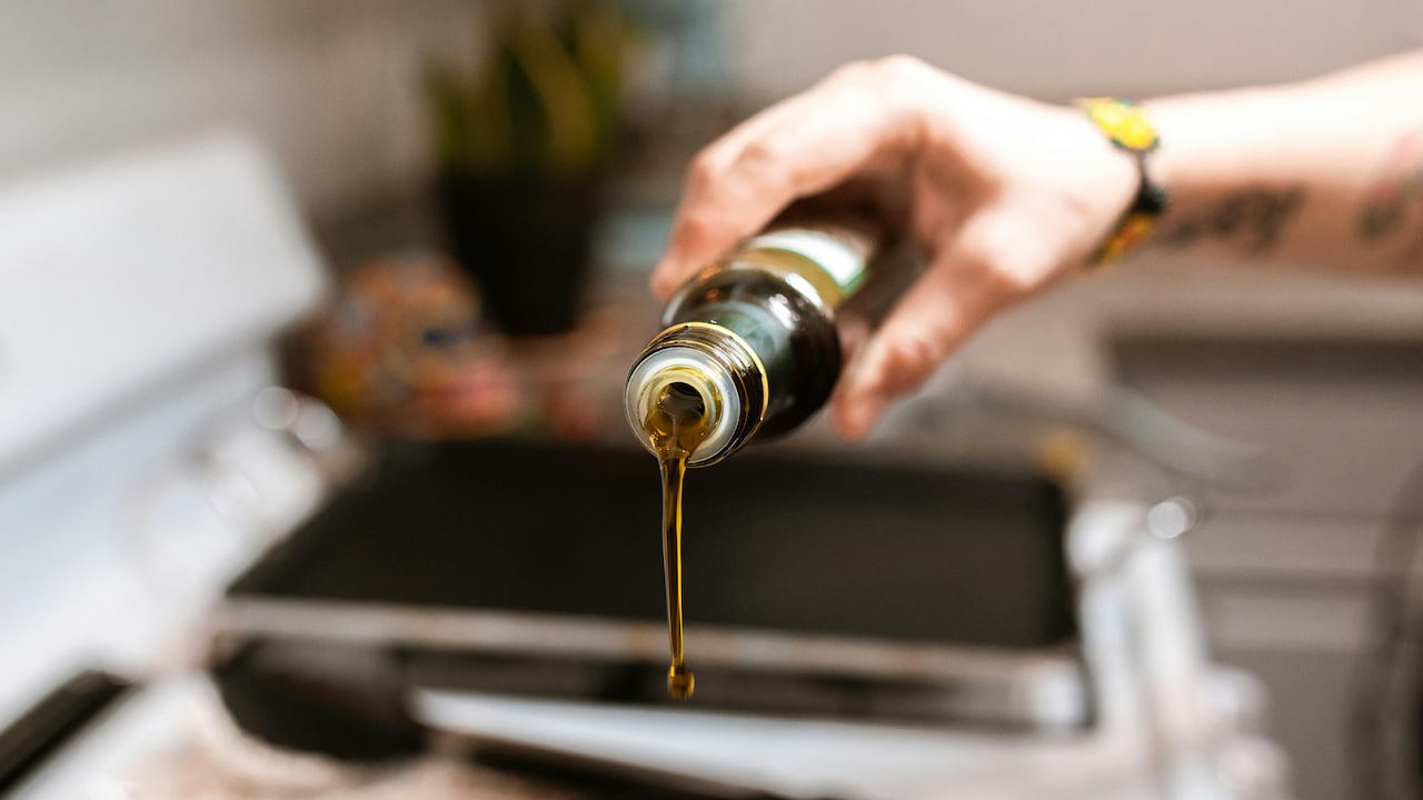 Get top cooking oils and ghee to buy online on Flipkart