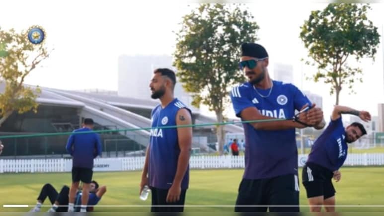 यह गच्चा रणनीति है, या 'वास्तविक पिक्चर', भारतीय टीम के नेट सेशन के इन 3 इशारों को समझें यह गच्चा रणनीति है, या 'वास्तविक पिक्चर', भारतीय टीम के नेट सेशन के इन 3 इशारों को समझें