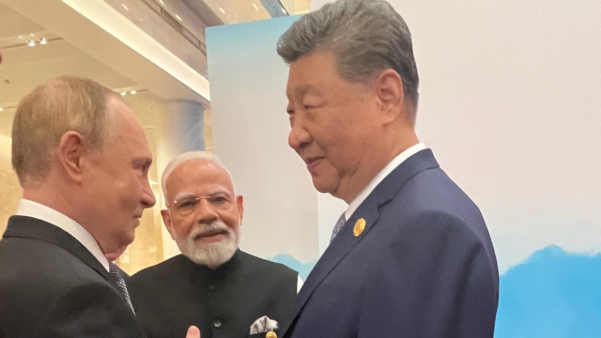 PM Modi China Visit Live Updates: "Exploring Perspectives," Says PM Modi On Meeting Putin, Xi At SCO Summit