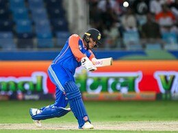 Abhishek Sharma: एशियाई 'किंग' बनेंगे अभिषेक शर्मा! मात्र इतना रन बनाते ही तोड़ देंगे विराट कोहली का भी महारिकॉर्ड Abhishek Sharma: एशियाई 'किंग' बनेंगे अभिषेक शर्मा! मात्र इतना रन बनाते ही तोड़ देंगे विराट कोहली का भी महारिकॉर्ड