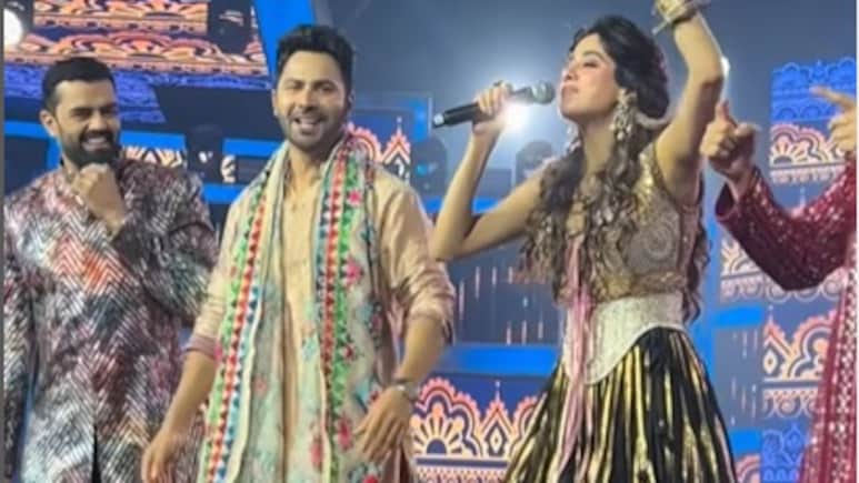 Janhvi Kapoor Chants <i>Bharat Mata Ki Jai</i> After India Wins Asia Cup, Shares Video With A "Context"