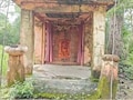 घने जंगलों के बीचों-बीच स्थित है गणेश देव मंदिर, प्रतिमा के नीचे दबा हुआ है किला, साल में एक बार खुलता है पट 