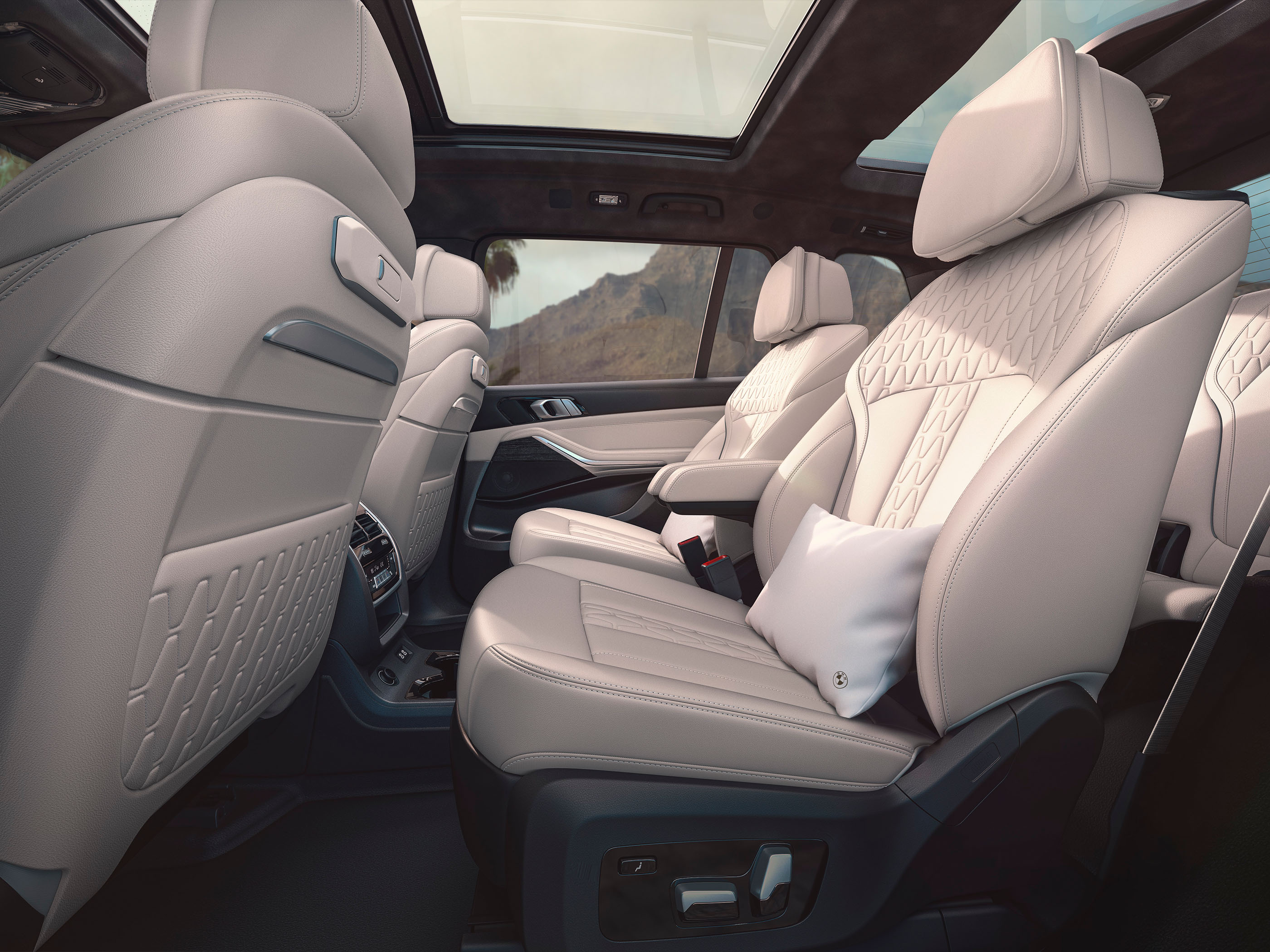 It is all about comfort and space inside the BMW X7. Photo: BMW It is all about comfort and space inside the BMW X7. Photo: BMW