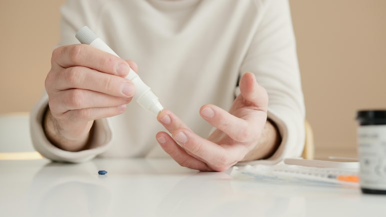 Are These "Healthy Habits" Worsening Your Blood Sugar? Nutritionist Reveals