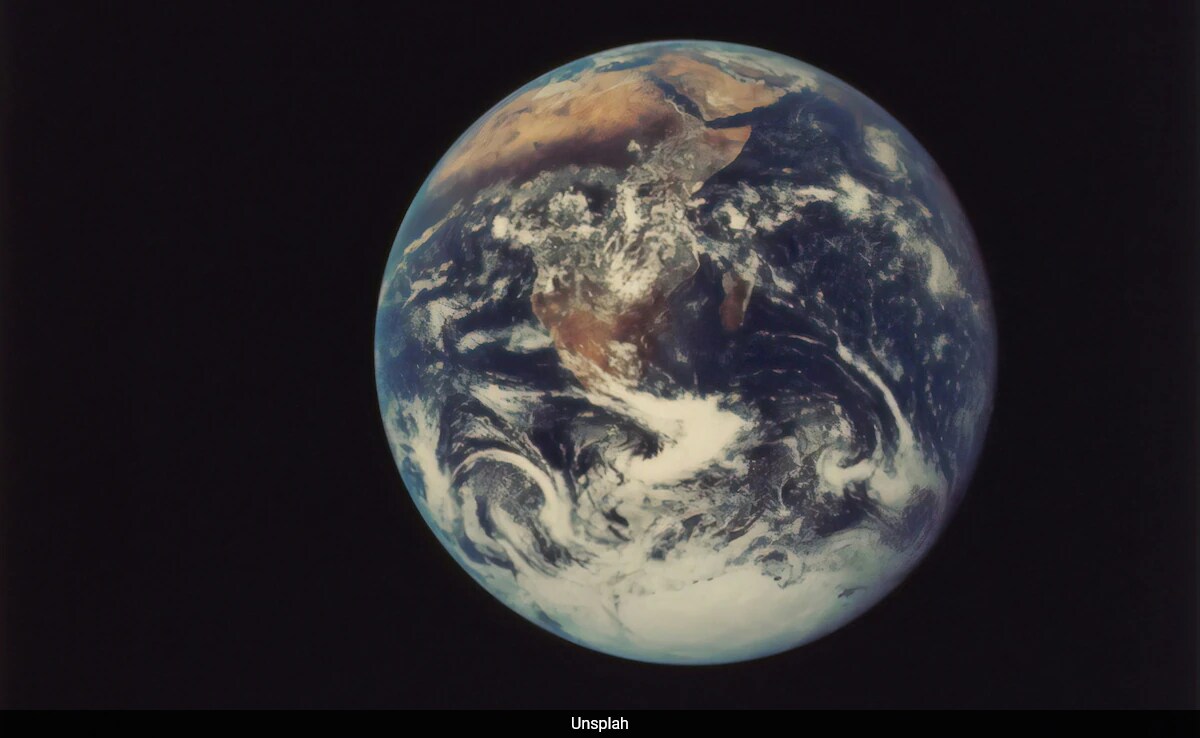 Scientists Discover Mathematical Patterns in Earth's History