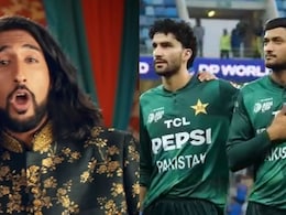 <i>Jalebi Baby</i> Singer Tesher Pokes Fun At Pakistan National Anthem Fiasco At Asia Cup: "Shout Out To The Sound Guy..." <i>Jalebi Baby</i> Singer Tesher Pokes Fun At Pakistan National Anthem Fiasco At Asia Cup: "Shout Out To The Sound Guy..."