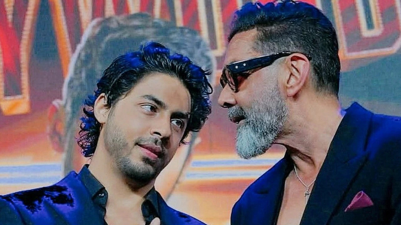 <i>The B***ds Of Bollywood</i> Star Bobby Deol Praises Aryan Khan's Upbringing: "Hats Off To Gauri And Shah Rukh"