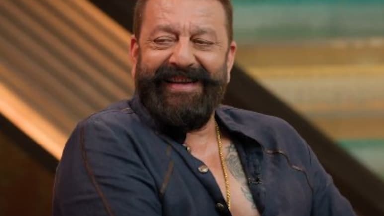 Sanjay Dutt Shocked By Fan Who Brought Both Wife And Girlfriend To Kapil Sharma's Show: "<i>Kaise Kiya Aap Ne?</i>" Sanjay Dutt Shocked By Fan Who Brought Both Wife And Girlfriend To Kapil Sharma's Show: "<i>Kaise Kiya Aap Ne?</i>"