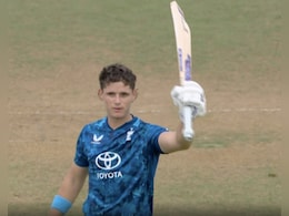 ENG vs SA:  जैकब बेथेल ने वनडे में मचाई खलबली, वर्ल्ड रिकॉर्ड तोड़ रचा इतिहास, विश्व क्रिकेट चौंका ENG vs SA:  जैकब बेथेल ने वनडे में मचाई खलबली, वर्ल्ड रिकॉर्ड तोड़ रचा इतिहास, विश्व क्रिकेट चौंका