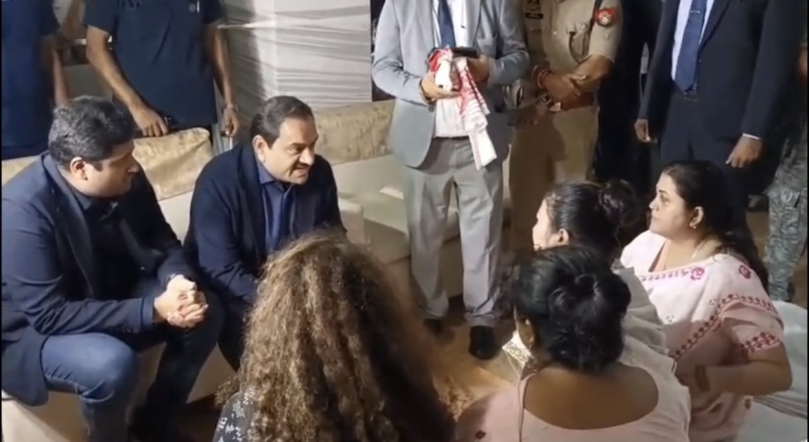 गौतम अदाणी ने गुवाहाटी में दिवंगत सिंगर जुबीन गर्ग को उनके घर पहुंचकर दी श्रद्धांजलि