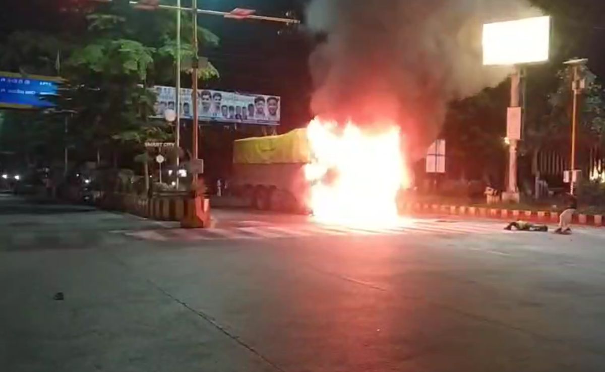 3 Killed As Drunk Driver Ploughs Truck Into Crowd, Vehicles In Indore