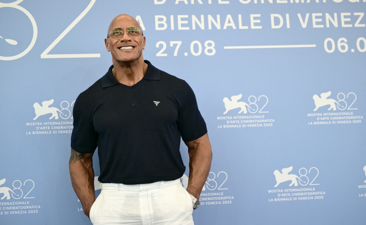 The Rocks Physical Transformation Stuns Internet. WWE Icon Loses...