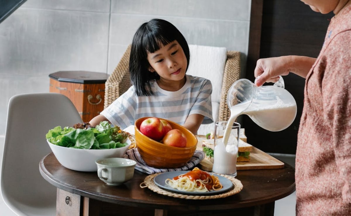 Expert: Swap Snacks to Fight Childhood Obesity