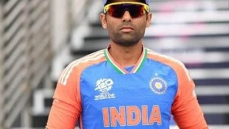 Ind vs Pak final: 'पिच है रनों से भरपूर', पर सूर्यकुमार ने बताई वजह क्यों लिया पहले बॉलिंग का फैसला