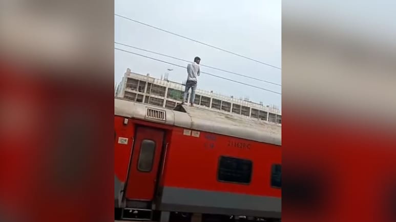Man Stands On Top Of Train In Nagpur, Gets Electrocuted, Dies