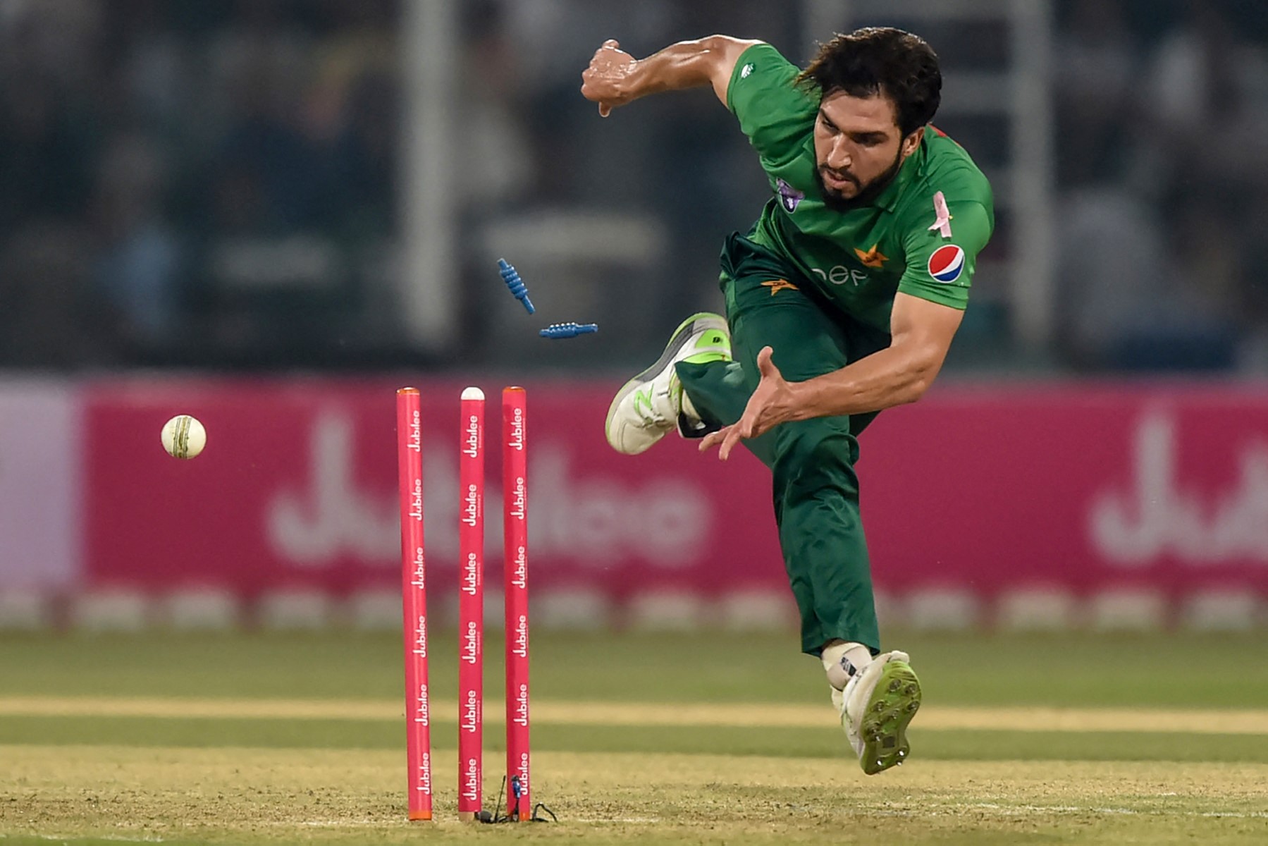 Pakistan Pacer Quits International Cricket After 6-Year National Team Snub