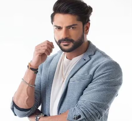 कौन हैं आशीष कपूर, जिन्हें रेप के आरोप में किया गया गिरफ्तार, बॉलीवुड से भी रहा है खास कनेक्शन