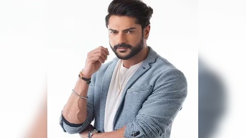 कौन हैं आशीष कपूर, जिन्हें रेप के आरोप में किया गया गिरफ्तार, बॉलीवुड से भी रहा है खास कनेक्शन