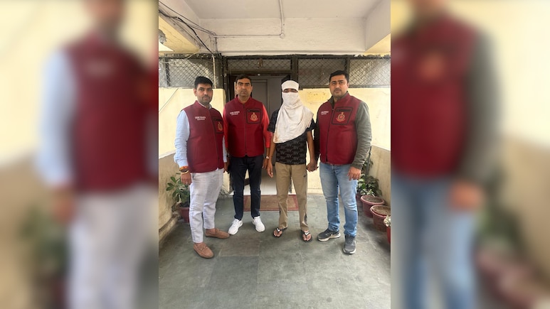 हाई रिटर्न स्टॉक मार्केट स्कीम का लालच, फिर साइबर ठगी का 'खेल'.... शेयर मार्केट फ्रॉड केस में 2 आरोपी गिरफ्तार
