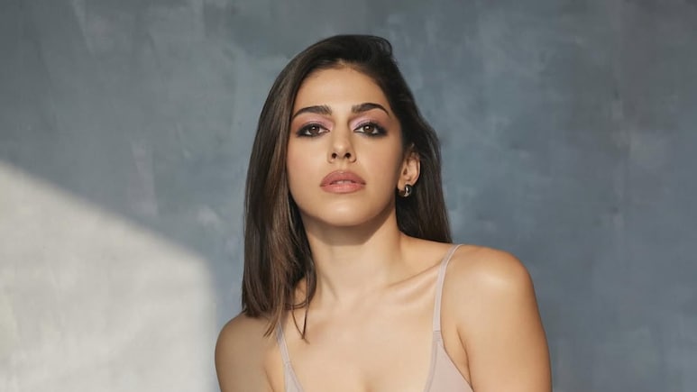 Alaya F Kicks Off The Intense '75 Hard' Challenge With Yoga, No Cheat Meals And No Alcohol