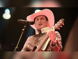 "Zubeen Garg's Body To Be Kept At Sarusajai Stadium For Public Homage": Assam Chief Minister "Zubeen Garg's Body To Be Kept At Sarusajai Stadium For Public Homage": Assam Chief Minister