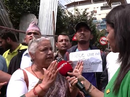 नेपाल की पूर्व चीफ जस्टिस को मिला Gen Z का समर्थन, सेना के साथ करेंगी सरकार गठन पर बात नेपाल की पूर्व चीफ जस्टिस को मिला Gen Z का समर्थन, सेना के साथ करेंगी सरकार गठन पर बात