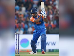 संजू सैमसन का धमाका,  पहले धोनी का तोड़ा ऐतिहासिक रिकॉर्ड, फिर बदला भारतीय क्रिकेट का इतिहास संजू सैमसन का धमाका,  पहले धोनी का तोड़ा ऐतिहासिक रिकॉर्ड, फिर बदला भारतीय क्रिकेट का इतिहास