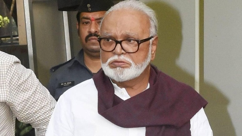 ओबीसी बैठक में क्यों बिफरे कैबिनेट मंत्री छगन भुजबल? मराठा आरक्षण के जीआर की खोल दी पोल ओबीसी बैठक में क्यों बिफरे कैबिनेट मंत्री छगन भुजबल? मराठा आरक्षण के जीआर की खोल दी पोल