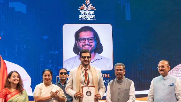 रोहित दुआ पटेल को मिला राज्य शिक्षक सम्मान 2025, दिल्ली सरकार द्वारा किया गया सम्मानित