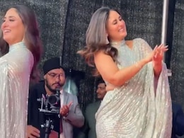 Kareena Kapoor Khan Dances To <i>Fevicol Se</i> At Birmingham Event. Internet Divided Over Viral Video Kareena Kapoor Khan Dances To <i>Fevicol Se</i> At Birmingham Event. Internet Divided Over Viral Video