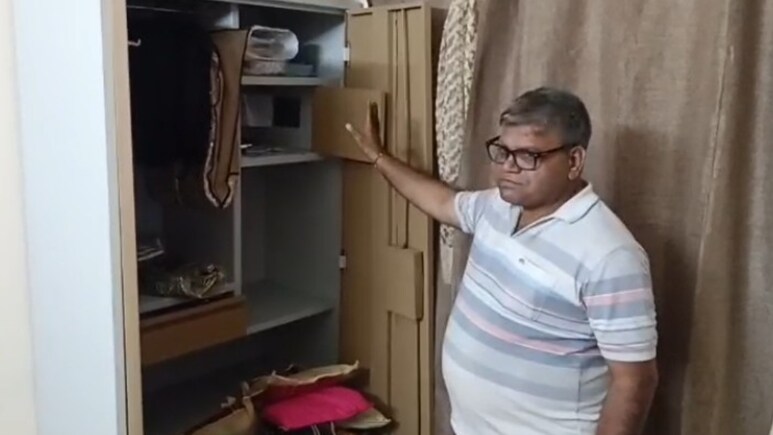 अलवर में एक ही रात सोसाइटी के तीन घरों में चोरी, रिटायर्ट पटवारी और शिक्षक बने निशाना