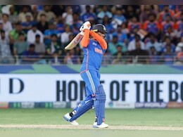 IND vs PAK: टूटा विराट कोहली का महारिकॉर्ड, अभिषेक शर्मा ने T20I में रच दिया इतिहास IND vs PAK: टूटा विराट कोहली का महारिकॉर्ड, अभिषेक शर्मा ने T20I में रच दिया इतिहास