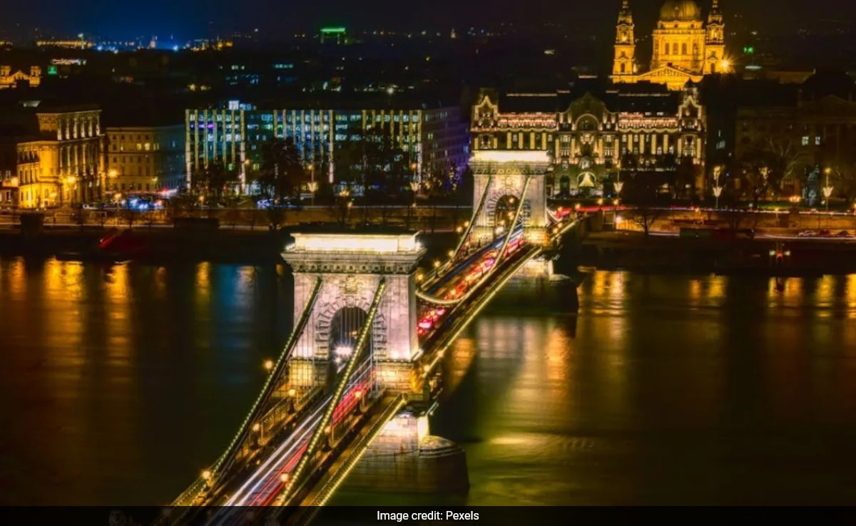 Hungary Offers International Students Tuition-Free Education