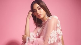 Janhvi Kapoor Reveals The Qualities She Wants In Her Life Partner: "<i>Sanskari Hona Chahiye...</i>"
