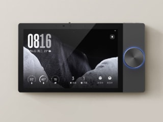 Xiaomi ने लॉन्च किया 10-इंच का स्मार्ट हब: लाइट्स-AC से लेकर सिक्योरिटी तक सब एक टच पर
