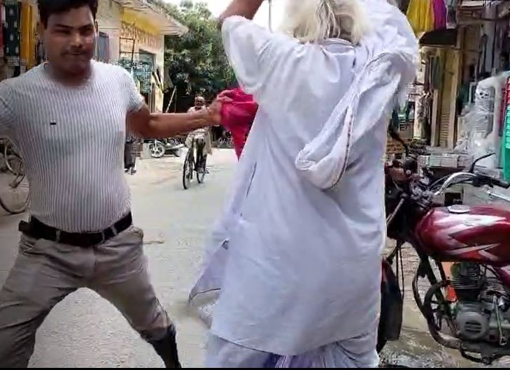 बीजेपी सांसद की बहन की बीच सड़क पर की गई डंडों से पिटाई, ससुरालवालों पर केस दर्ज