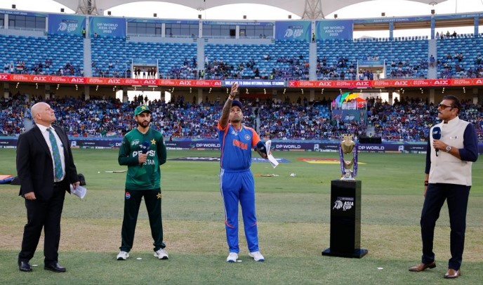 Ind vs Pak: टॉस के समय ही हो गया साफ, आज भी भारत देगा पाकिस्तान को मात, जानें क्या है वजह, फैंस को भी भरोसा