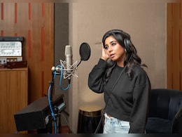 शिल्पा राव ‘ये मेरा हुस्न’ के लिए 17 साल बाद समीर अंजन के साथ फिर से जुड़ीं