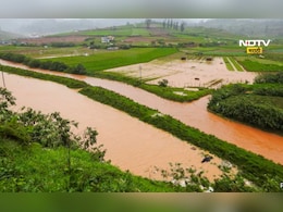 Marathwada Rain: मराठवाड्यात का होत आहे ढगफुटीसदृश्य पाऊस? हवामान तज्ज्ञ काय म्हणतात? Marathwada Rain: मराठवाड्यात का होत आहे ढगफुटीसदृश्य पाऊस? हवामान तज्ज्ञ काय म्हणतात?