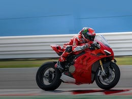 Ducati Panigale V4, Streetfighter V4 Recalled Over Axle Defect Affecting 393 Units In India Ducati Panigale V4, Streetfighter V4 Recalled Over Axle Defect Affecting 393 Units In India