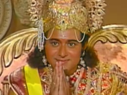 जिंदगी के मुश्किल दौर में महाभारत के श्रीकृष्ण! बच्चे करते हैं बुरा व्यवहार, बोले- आपको पापा कहने में आती है शर्म जिंदगी के मुश्किल दौर में महाभारत के श्रीकृष्ण! बच्चे करते हैं बुरा व्यवहार, बोले- आपको पापा कहने में आती है शर्म