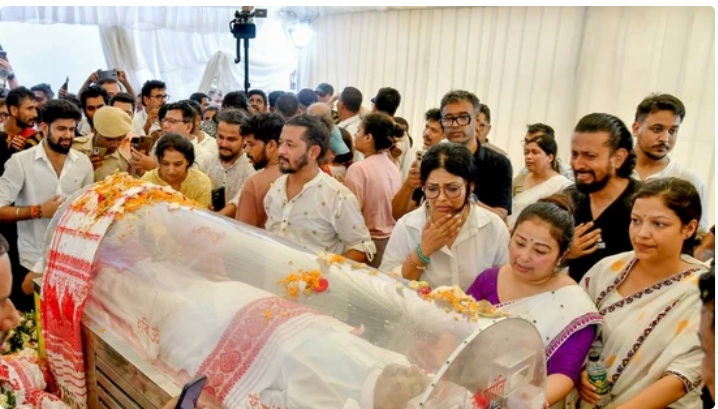 गुवाहाटी में होगा जुबीन गर्ग का अंतिम संस्कार, असम के मंत्री रनोज पेगु बोले- उनका परिवार...