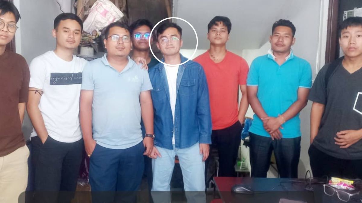 On his way to Imphal airport on September 22 to take a flight to Guwahati for MBBS admission, Shitaljit Tongbram, 21, stopped by Books and Brains Library and thanked the staff for giving a safe and encouraging space to study for the last two years On his way to Imphal airport on September 22 to take a flight to Guwahati for MBBS admission, Shitaljit Tongbram, 21, stopped by Books and Brains Library and thanked the staff for giving a safe and encouraging space to study for the last two years