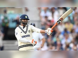 IND vs WI: रविंद्र जडेजा का बड़ा कारनामा, महेंद्र सिंह धोनी का 'महारिकॉर्ड' तोड़कर रचा इतिहास IND vs WI: रविंद्र जडेजा का बड़ा कारनामा, महेंद्र सिंह धोनी का 'महारिकॉर्ड' तोड़कर रचा इतिहास