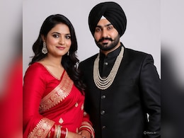 Gemini AI से कैसे बनाएं शानदार फैमिली फोटोज, यहां जानिए सही प्रॉम्प्ट्स Gemini AI से कैसे बनाएं शानदार फैमिली फोटोज, यहां जानिए सही प्रॉम्प्ट्स